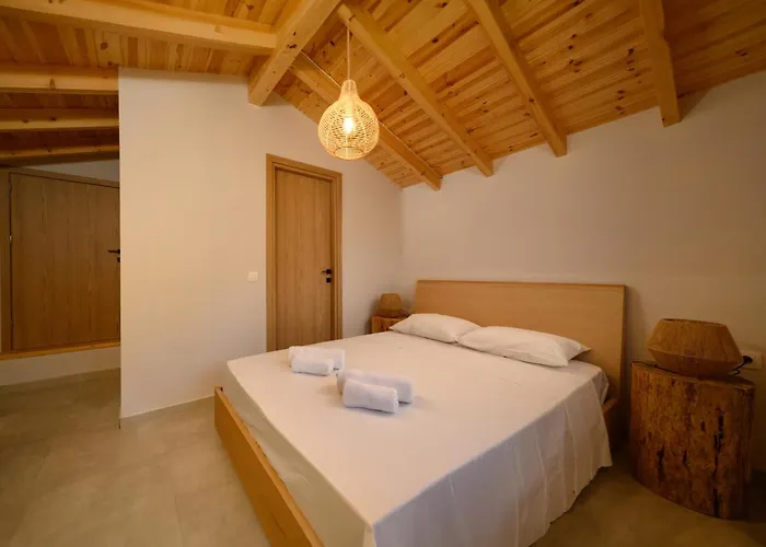 The Aeolina Collection Episkopiana (Corfu)